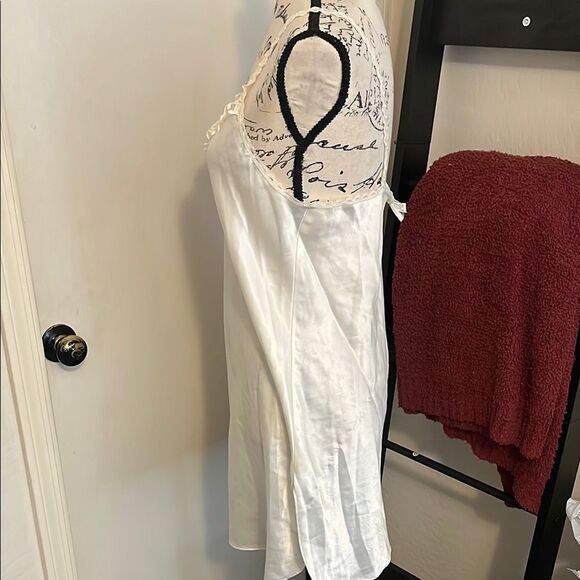 Vintage Elegant White Lace Trim Semi Sheer Chemise Nightgown Romantic Feminine - Picture 5 of 12
